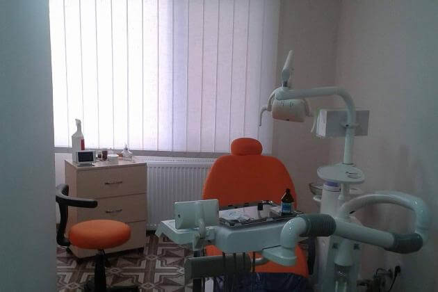 პაატა მაღრაძის სადღეღამისო სტომატოლოგიური კლინიკა