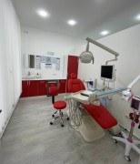 თამარ თოლორაიას დენტალ კლინიკა (Tamar Toloraia's Dental Clinic)